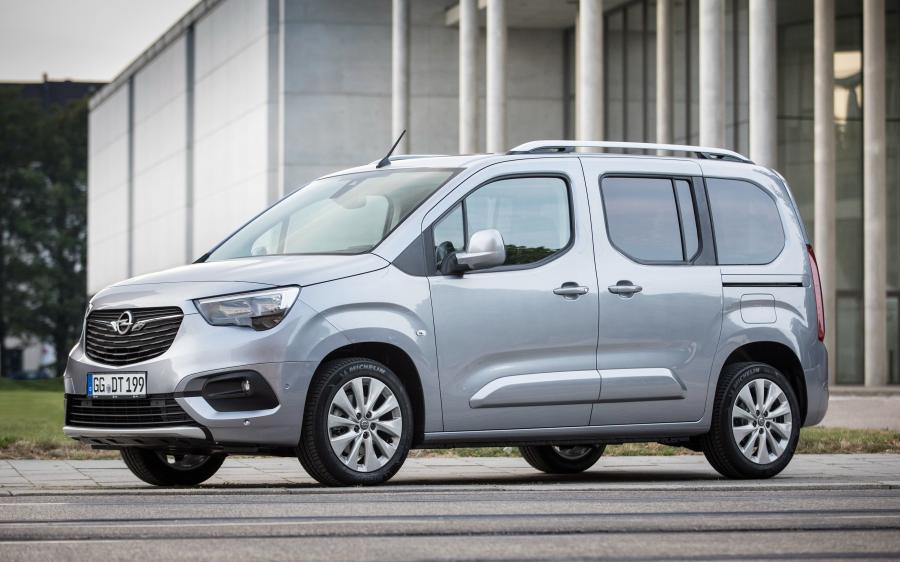  Opel Combo Life 2018 года  (фото 16 из 44)